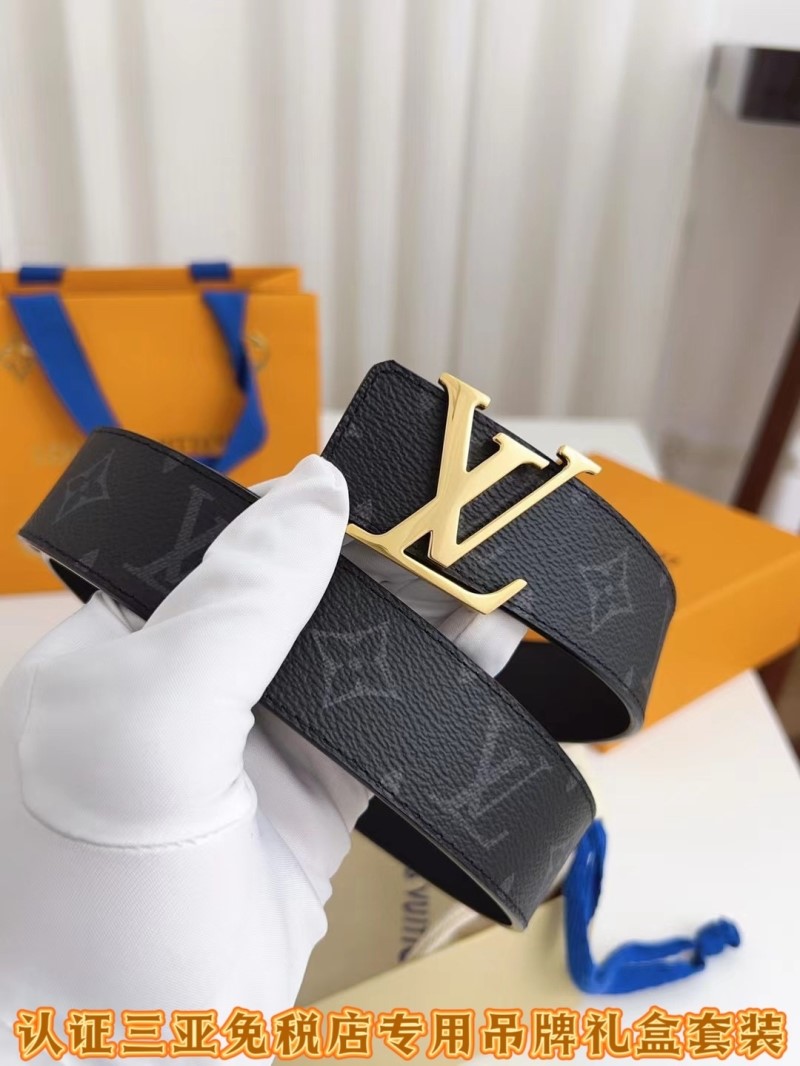 LOUIS VUITTON Belts